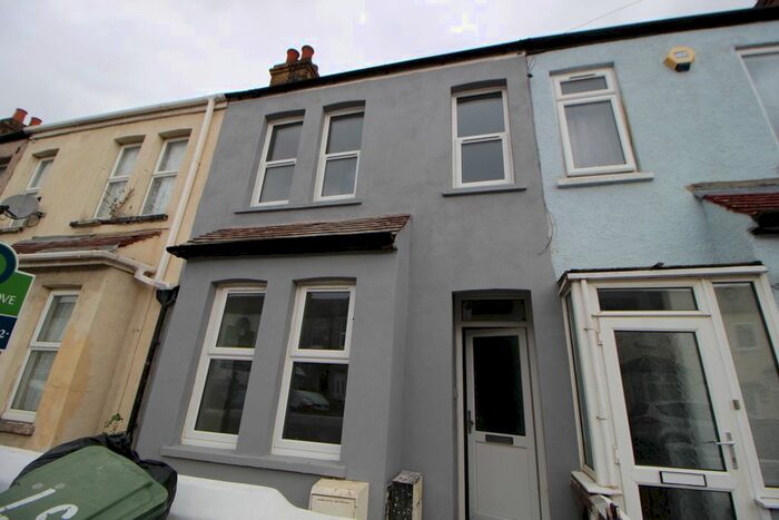 3 Bedroom Terraced House To Rent In Overton Road, London, SE2