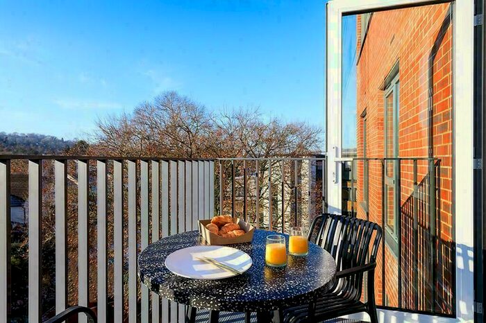 1 Bedroom Apartment To Rent In Kooky High Wycombe, Desborough Road, High Wycombe, Buckinghamshire, HP11