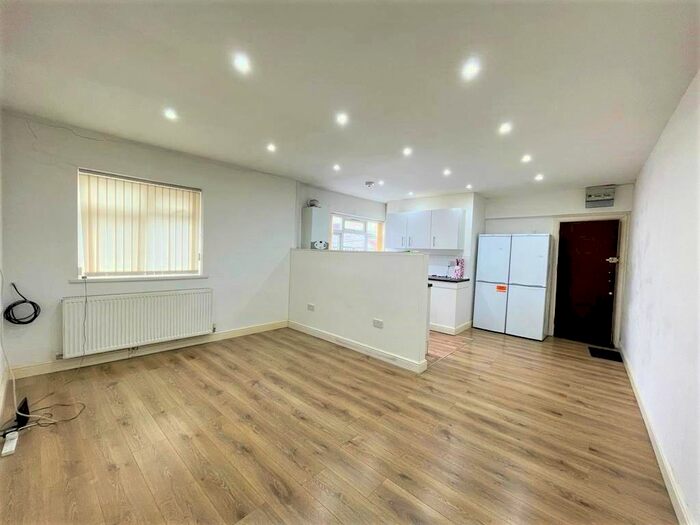2 Bedroom Flat To Rent In Flat, Ribblesdale Road, Birmingham, B30