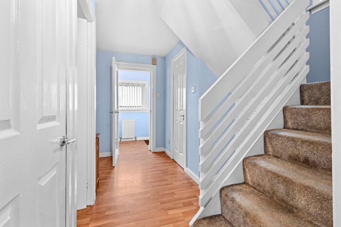3 Bedroom End Of Terrace House For Sale In Craigmark Place, Irvine, North Ayrshire, KA11