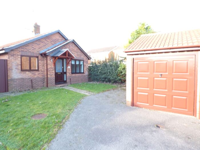 2 Bedroom Bungalow To Rent In Gregson Gardens, Toton, Nottingham, NG9