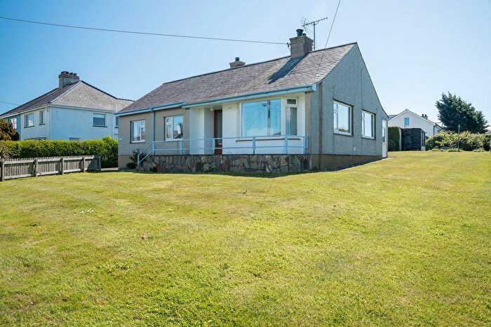 3 Bedroom Detached Bungalow For Sale In Abersoch, Pwllheli, LL53