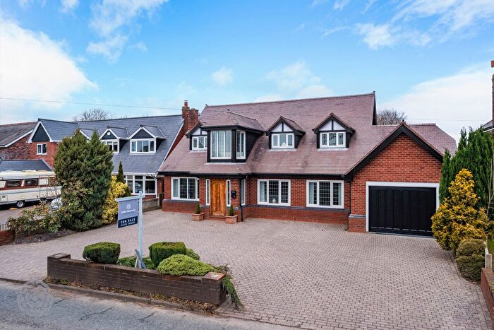 4 Bedroom Detached House For Sale In Kenyon Lane, Lowton, Warrington, Greater Manchester, WA3