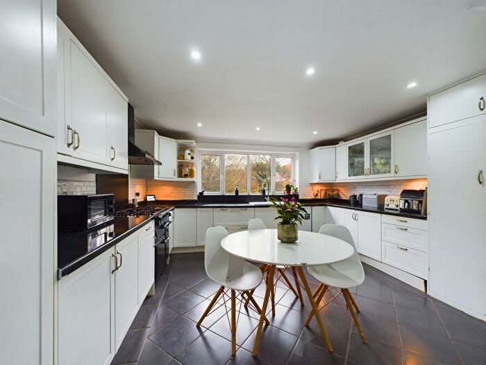 6 Bedroom Detached House For Sale In Church Lane, Greetham, Oakham, LE15
