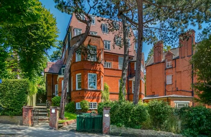 Studio To Rent In Langland Gardens, London, NW3