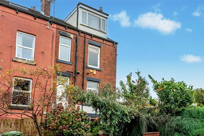 2 Bedroom Terraced House For Sale In Lumley Place, Leeds, LS4
