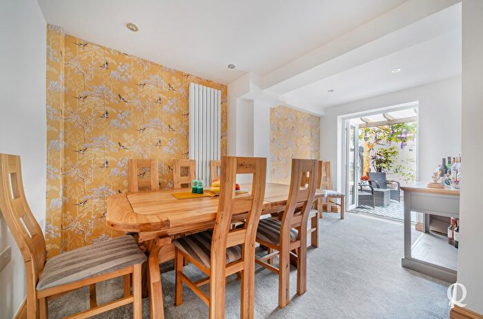 3 Bedroom Semi-detached House For Sale In Puttney Drive, Church Milton, Sittingbourne, Kent, ME10