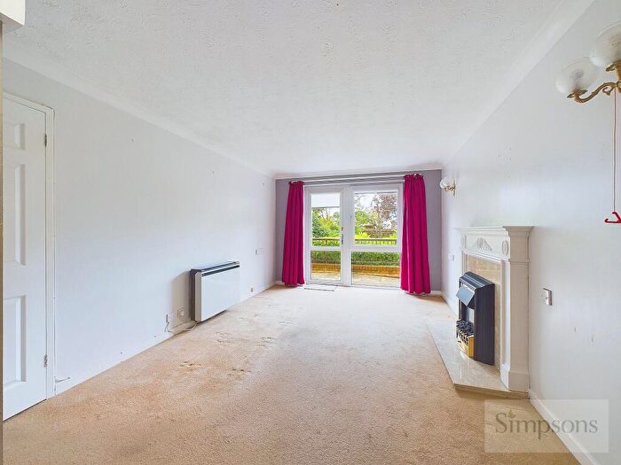 1 Bedroom Flat For Sale In Caldecott Road, Cygnet Court Caldecott Road, OX14