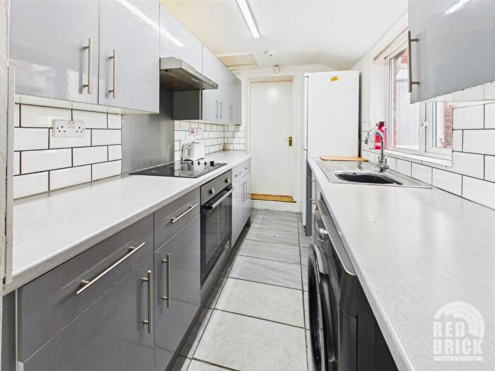 5 Bedroom Terraced House To Rent In Bedford Street, Earlsdon, Coventry, CV1