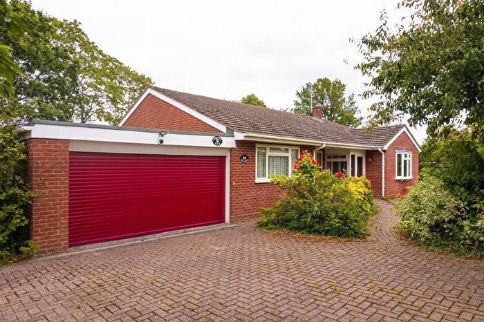 3 Bedroom Detached Bungalow For Sale In Britten Drive, Malvern, WR14