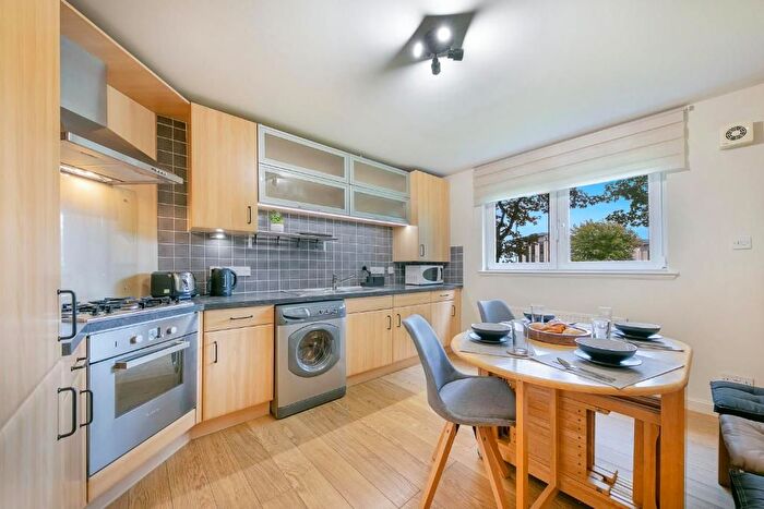 2 Bedroom Flat To Rent In Links Road, Aberdeen, AB24