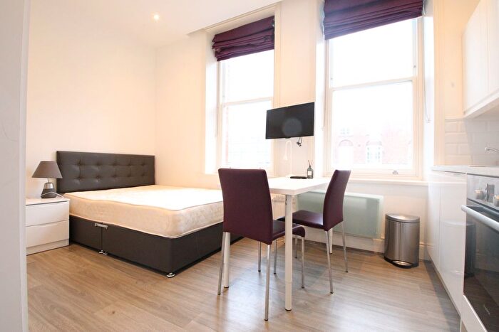 Studio To Rent In Finchley Road, London, NW3