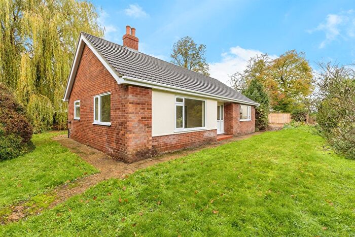 3 Bedroom Detached Bungalow For Sale In Watton Road, Great Hockham, Thetford, IP24