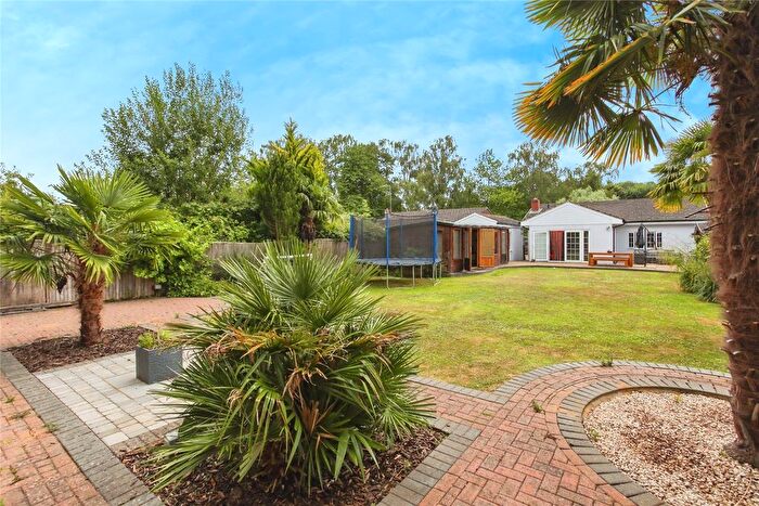 3 Bedroom Bungalow For Sale In Greenview Crescent, Hildenborough, Tonbridge, Kent, TN11