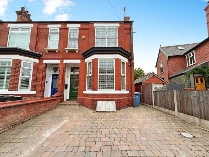 3 Bedroom Semi-Detached House For Sale In Highfield Drive, Monton, Manchester, M30