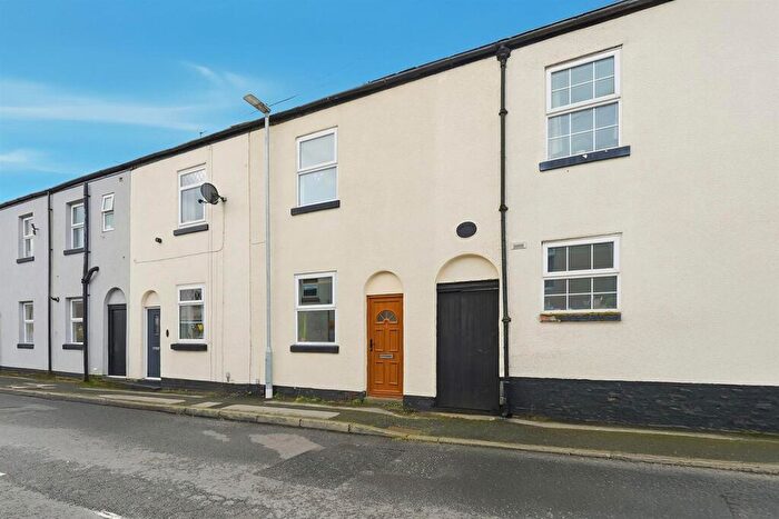 2 Bedroom Terraced House For Sale In Hobson Street, Macclesfield, SK11