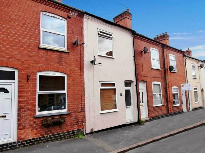 3 Bedroom Terraced House To Rent In Chessher Street, Hinckley, Leicestershire, LE10