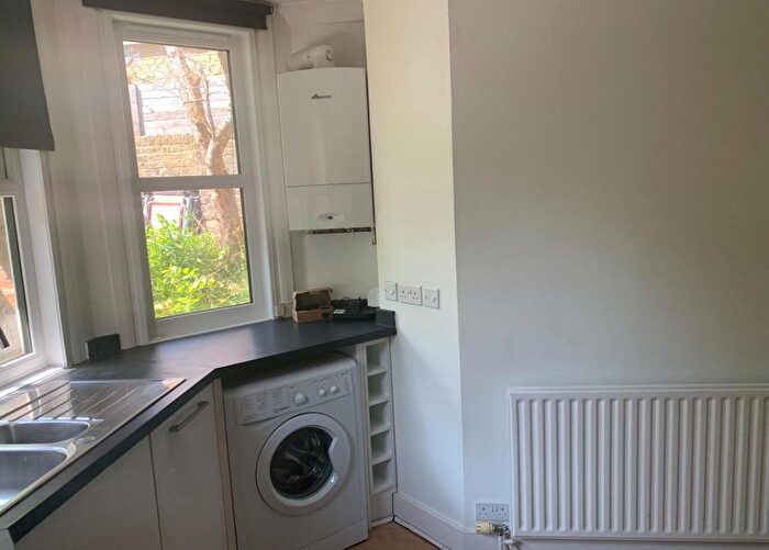 1 Bedroom Studio To Rent In Argyle Road, London, W13