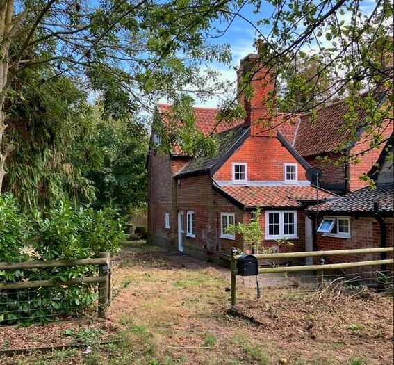 3 Bedroom Semi-Detached House For Sale In Main Road, Little Glemham, Woodbridge, Suffolk, IP13
