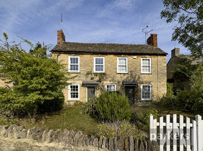 2 Bedroom Semi-Detached House To Rent In Woodgreen, Witney, Oxfordshire, OX28