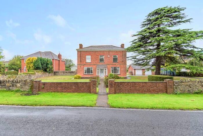 4 Bedroom Detached House For Sale In Goldcliff Road, Goldcliff, Newport, NP18