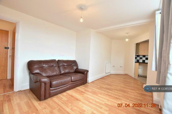 1 Bedroom Flat To Rent In Guildford Street, Luton, LU1
