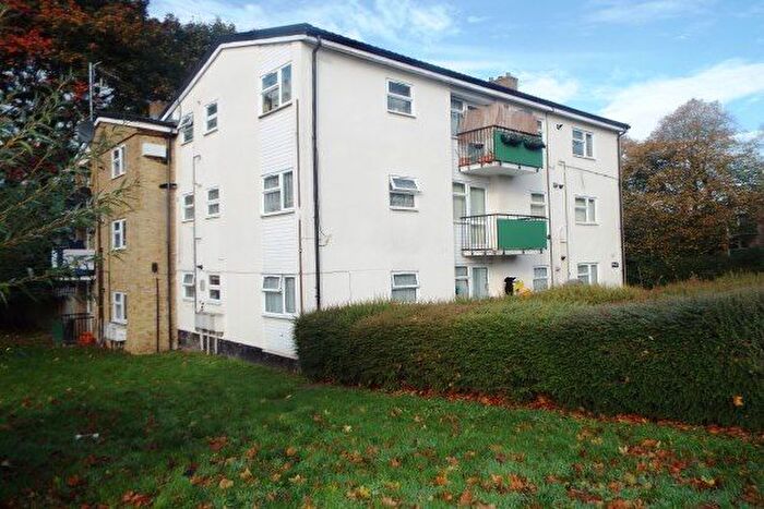 2 Bedroom Flat To Rent In Penn Road, Stevenage, SG1