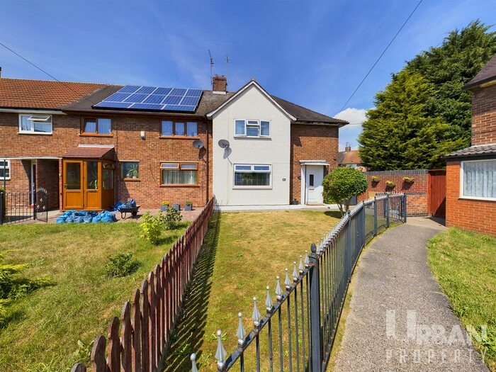 3 Bedroom End Of Terrace House To Rent In Hermes Close, Bilton Grange, Hull, Yorkshire, HU9