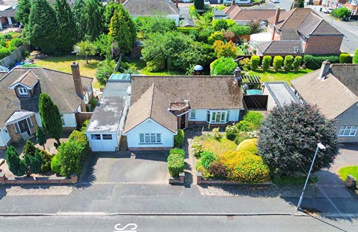 2 Bedroom Detached Bungalow For Sale In Granville Avenue, Oadby, Leicester, LE2