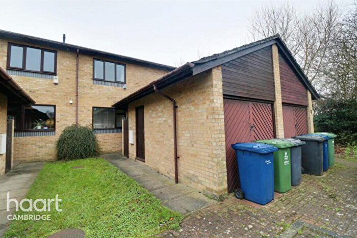 3 Bedroom Terraced House To Rent In Scarsdale Close, Chesterton, CB4