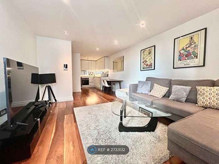 1 Bedroom Flat To Rent In Bridge Place, London, SW1V