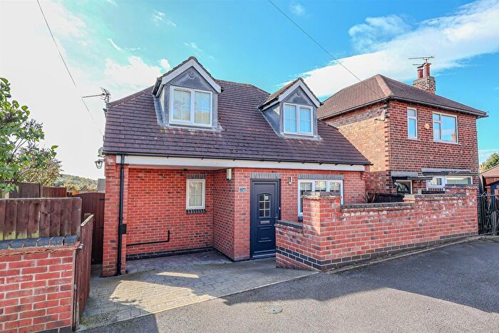 2 Bedroom Detached House For Sale In Bentley Avenue, Bakersfields, Nottingham, NG3