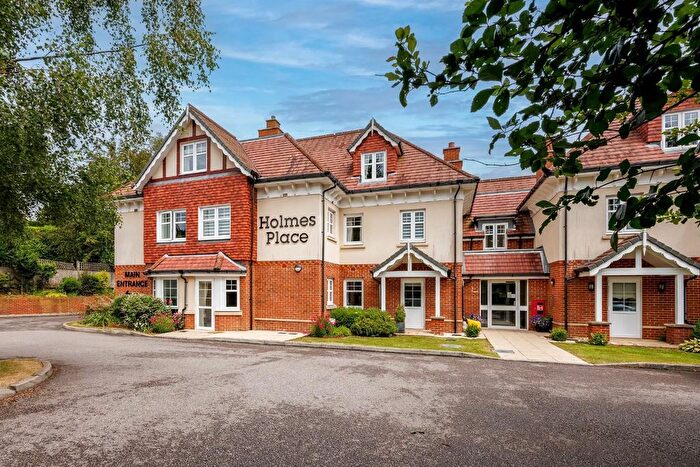 1 Bedroom Flat For Sale In Crowborough Hill, Crowborough, TN6