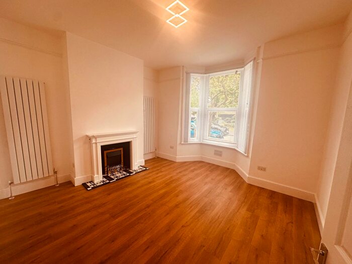 2 Bedroom Flat To Rent In Giesbach Road, London, N19