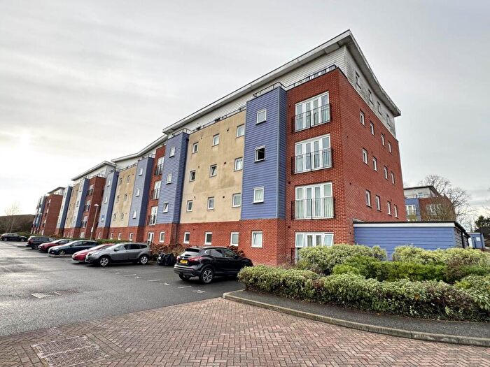 1 Bedroom Flat To Rent In Alexander Square, Eastleigh, SO50