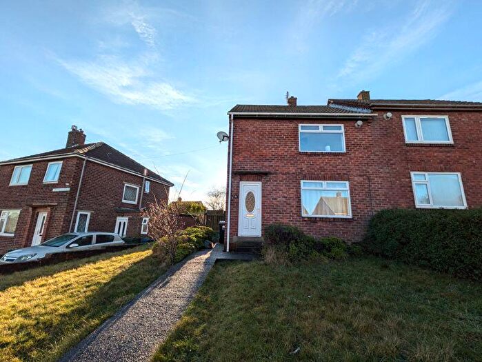 2 Bedroom Semi-Detached House To Rent In Heddon View, Ryton, NE40