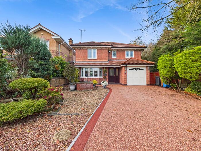 3 Bedroom Detached House For Sale In Palatine Grove, Littleover, DE23