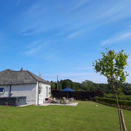 4 Bedroom Detached House To Rent In Droxford, Southampton, SO32