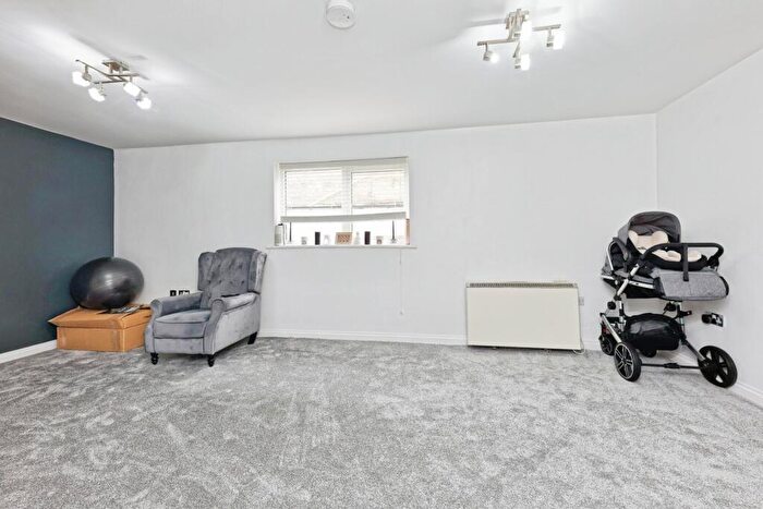 1 Bedroom Flat For Sale In Surrey Road, Cliftonville, Margate, Kent, CT9 - Photo 12