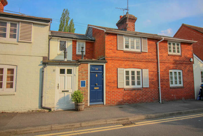 2 Bedroom Terraced House To Rent In Victoria Road, Farnham, Surrey, GU9