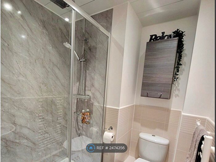 2 Bedroom Flat To Rent In Burford Gardens, Cardiff, CF11