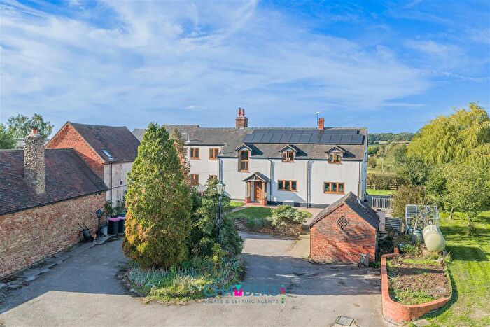 4 Bedroom Semi-Detached House For Sale In Hipsley Paddock, Hipsley Lane, Hurley, Atherstone, CV9