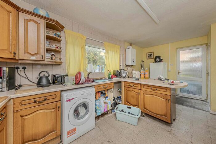 2 Bedroom Semi-Detached House For Sale In Moffat Grove, Stoke On Trent, ST2