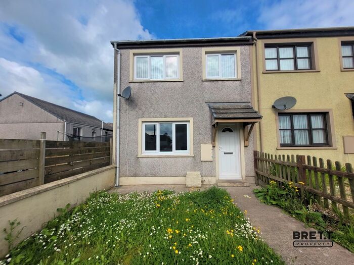 3 Bedroom End Of Terrace House To Rent In Hamilton Close, Pennar, Pembroke Dock, Pembrokeshire., SA72