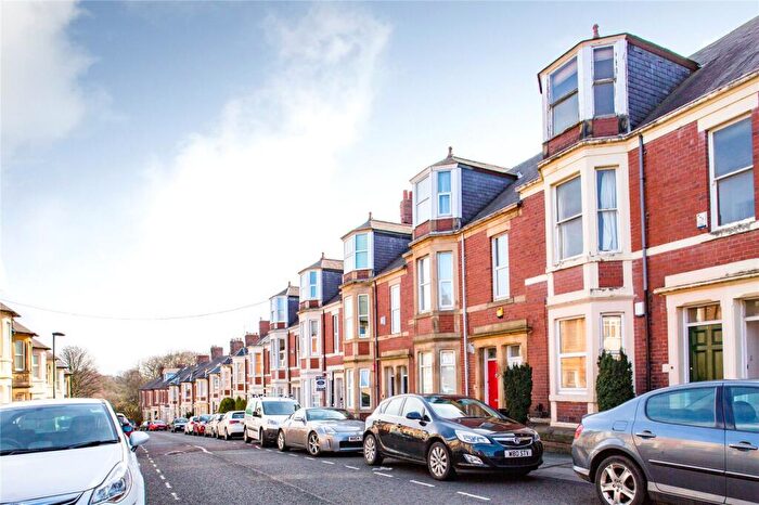 2 Bedroom Apartment To Rent In Grosvenor Road, Jesmond, Newcastle Upon Tyne, NE2