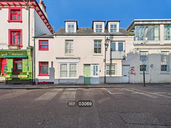 4 Bedroom Terraced House To Rent In Upper Gardner Street, Brighton, East Sussex, BN1