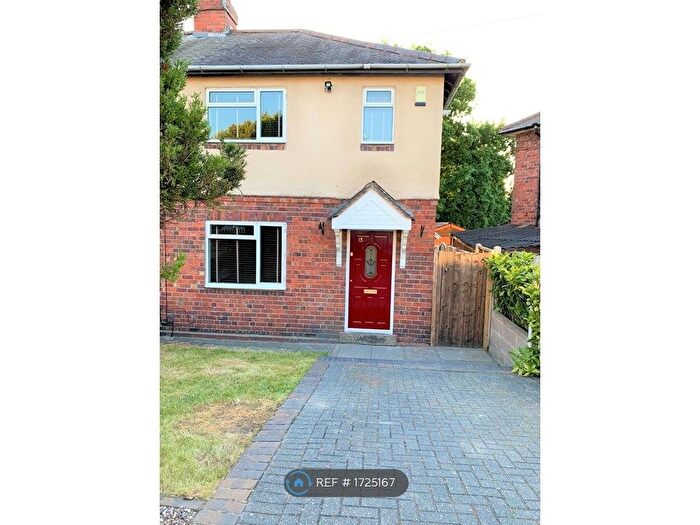 2 Bedroom Semi-Detached House To Rent In Yorke Avenue, Brierley Hill, DY5