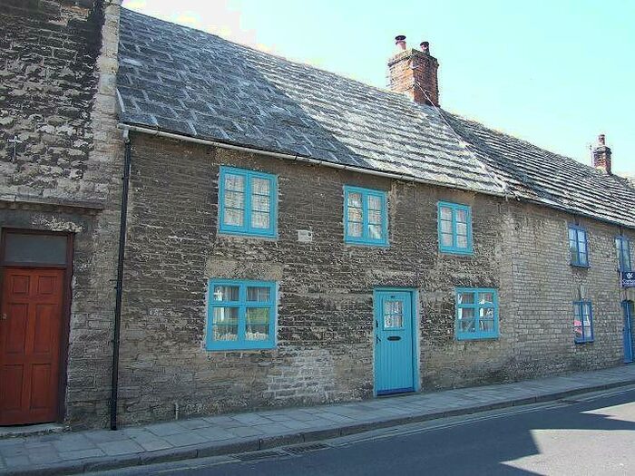 3 Bedroom Terraced House To Rent In Swanage, BH19
