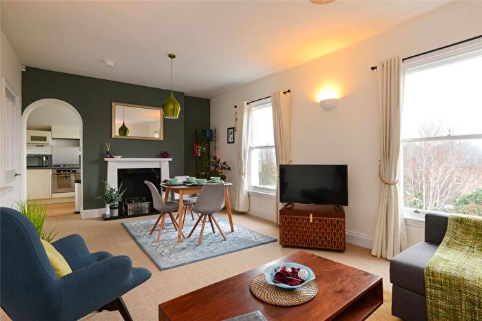 2 Bedroom Apartment For Sale In Second Avenue, Nottingham, Nottinghamshire, NG7