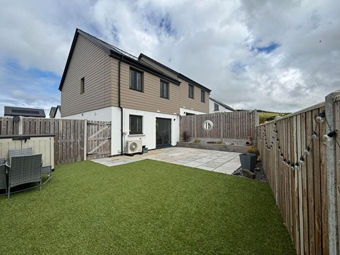 2 Bedroom Property To Rent In Cwm Peris, Llanon, SY23